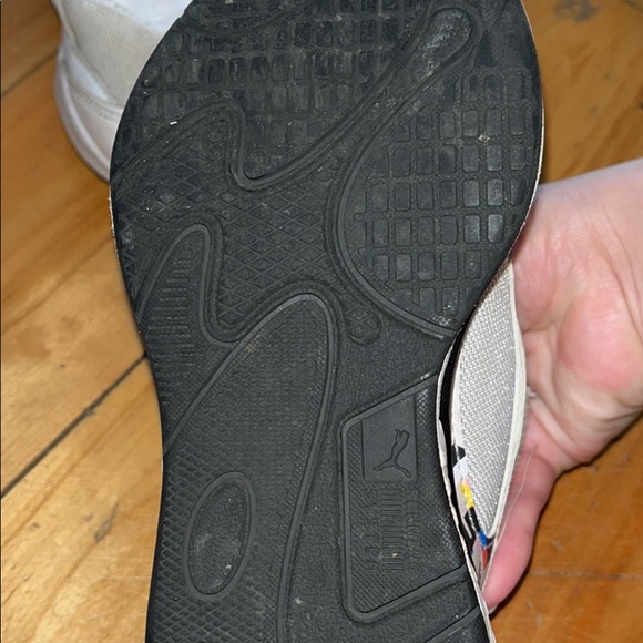 Boys Puma running shoes - Picture 4 of 5